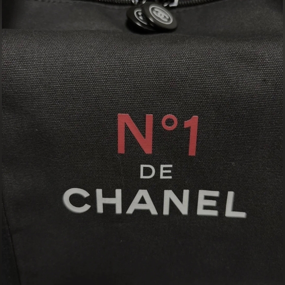 Chanel Black No 1 Canvas Small Duffel Bag Novelty GWP - New - Picture 3 of 4
